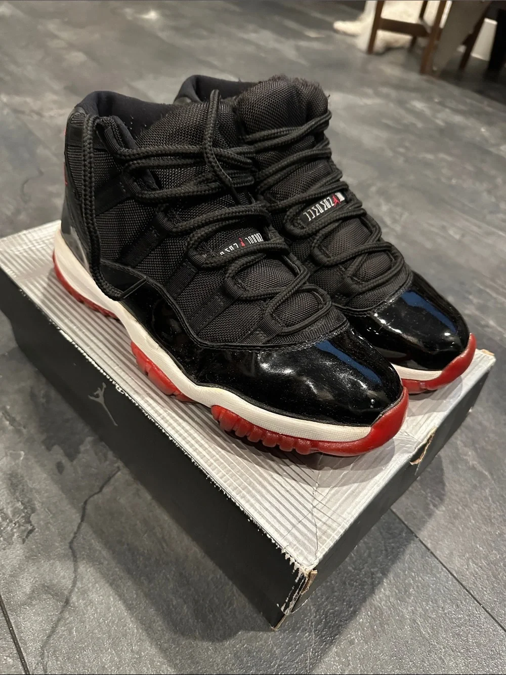 Air Jordan 11 Men’s Black Red Bred 2001
